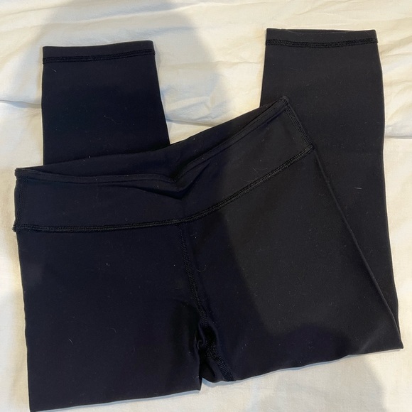BLACK IVIVIA SIZE 12 CAPRIS LEGGINGS - Picture 3 of 3